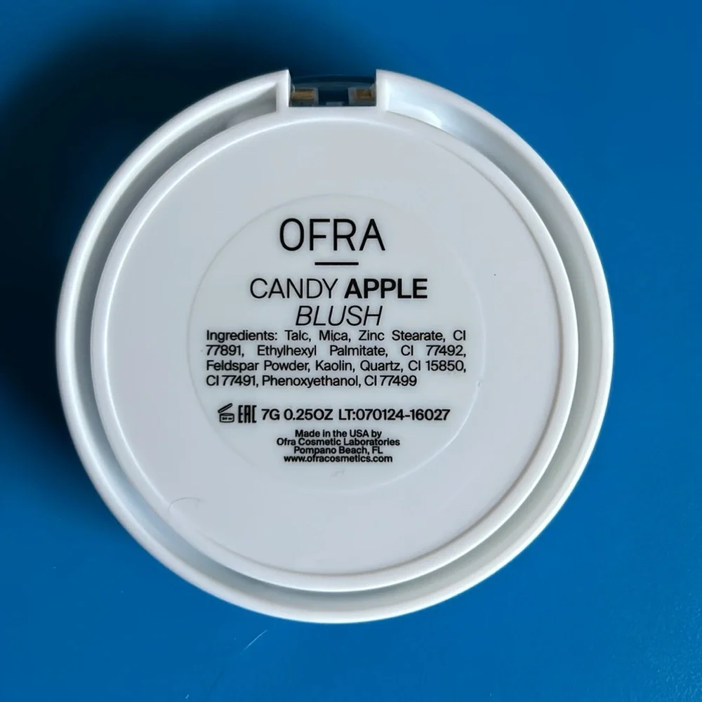 Ofra candy apple blush new